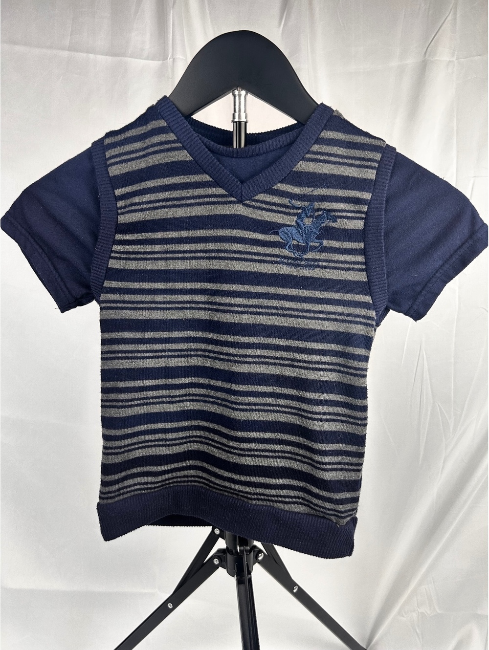Beverly Hills Polo Club Boys' Navy and Gray Striped V-Neck Sweater Vest Size 4T